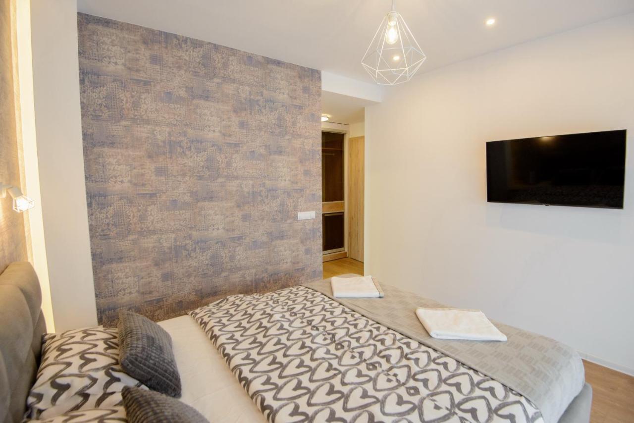 Penthouse Eliza - Coressi Μπρασόβ Εξωτερικό φωτογραφία