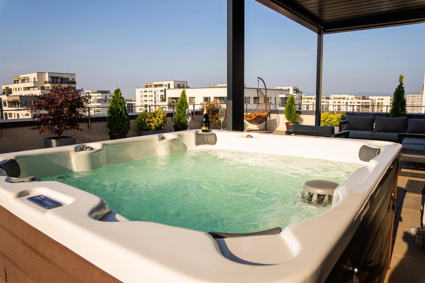 Penthouse Eliza - Coressi Μπρασόβ Εξωτερικό φωτογραφία